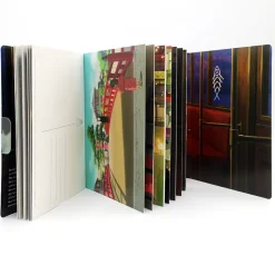 Postcards And Letter Papers*Maison Ghibli Collection of 30 Postcards - Spirited Away