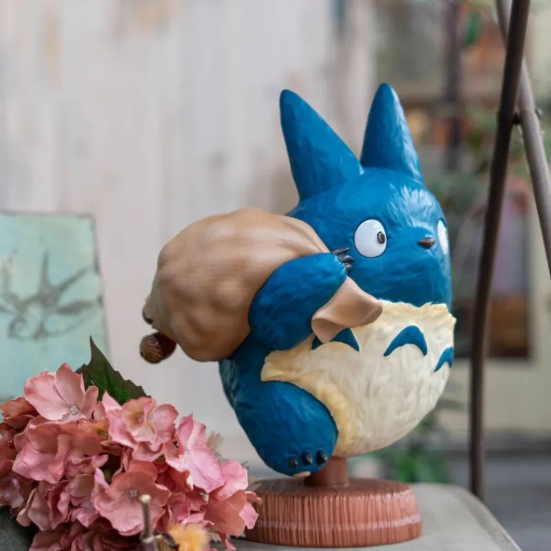 Statues*Maison Ghibli Middle Totoro Statue - My Neighbor Totoro