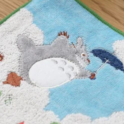 Household Linen*Maison Ghibli Mini Towel Totoro in the sky 25x25 cm - My Neighbor Totoro