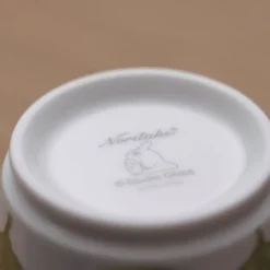 Kitchenware*Maison Ghibli Mug Totoro on a leaf - My Neighbor Totoro