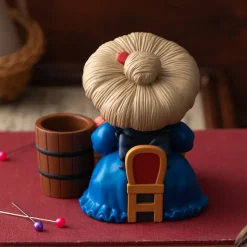 Jewellery Boxes*Maison Ghibli Pencil holder figurine Yubaba knitting - Spirited Away