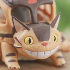 Toys*Maison Ghibli Pull Back Figurine Catbus with Tororo inside - My Neighbor Totoro