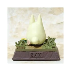 Statues*Maison Ghibli Stop Motion Collection Totoro Fast Walk Small Totoro Pose 3 - My Neighbor Totoro