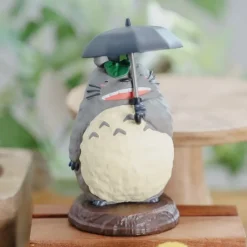 Statues*Maison Ghibli Totoro Magnet Statue - My Neighbor Totoro