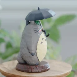Statues*Maison Ghibli Totoro Magnet Statue - My Neighbor Totoro