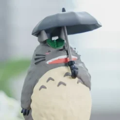 Statues*Maison Ghibli Totoro Magnet Statue - My Neighbor Totoro