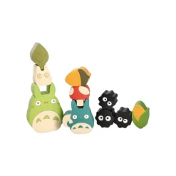 Toys*Maison Ghibli Wood Figurine Totoro with Soot Sprites - My Neighbor Totoro